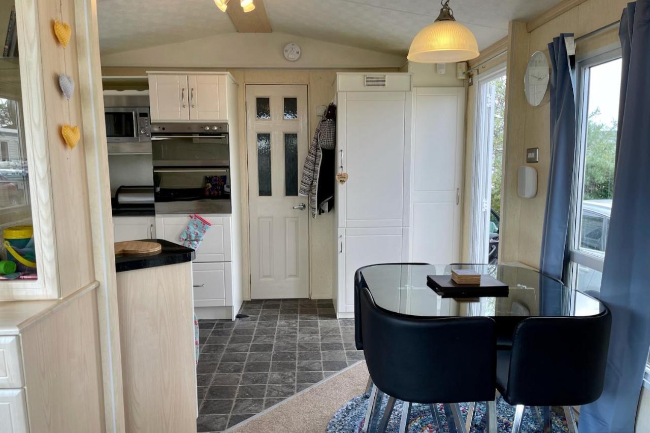 Modern Holiday Home #Skipsea Sands Static Hire Exterior foto